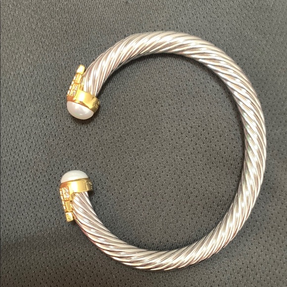 David Yurman Silver and Gold Cable Bracelet - Picture 1 of 4